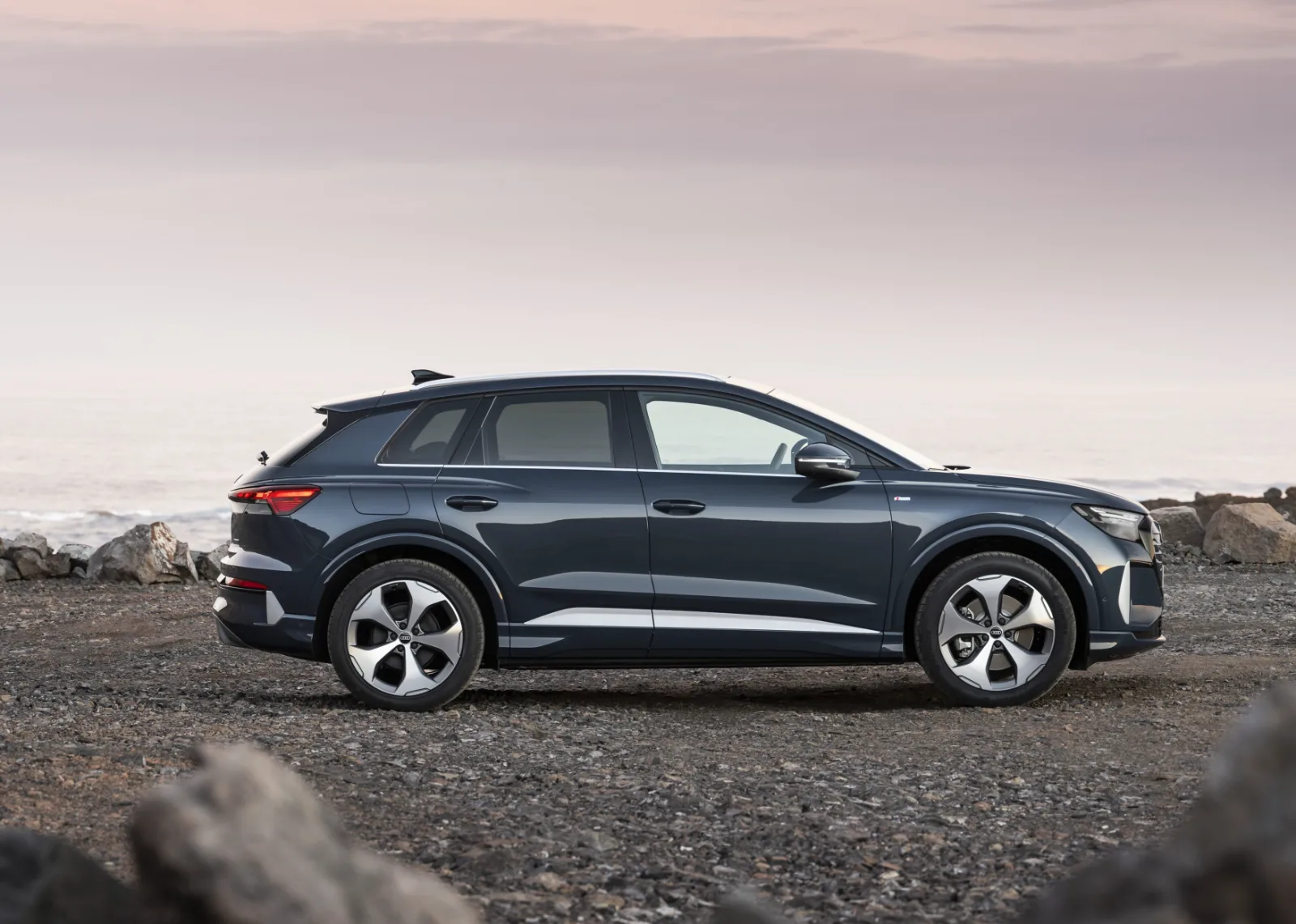 Bakpartiet på Audi Q4 e-tron med nye felger og diffusor